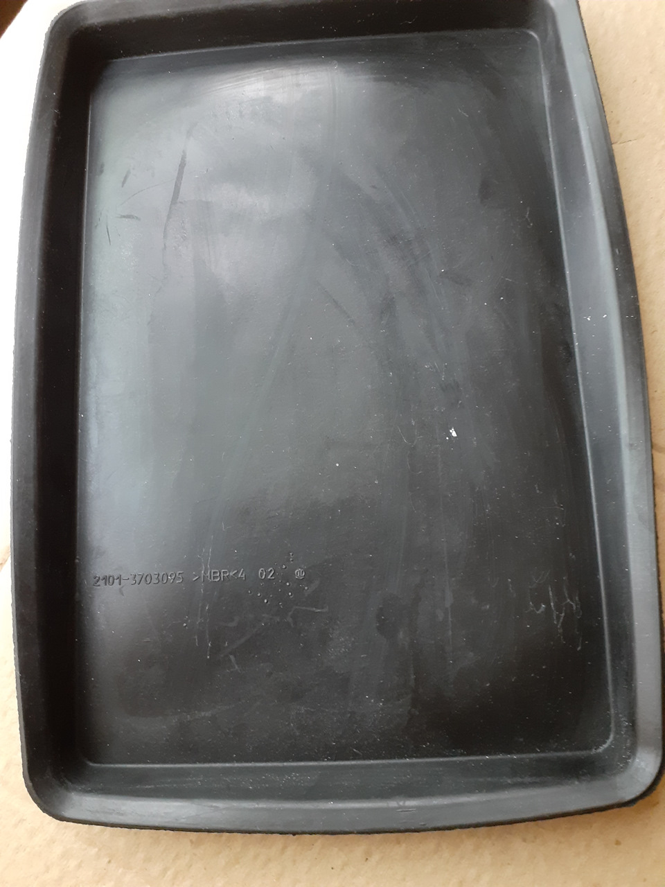 21013703095 Поддон аккумулятора резиновый ВАЗ-2101-07, 2121, 2131 LADA ...