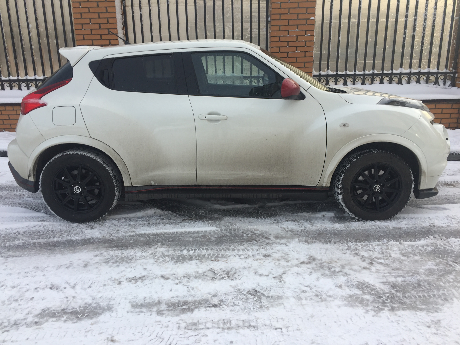 Nissan Juke r19