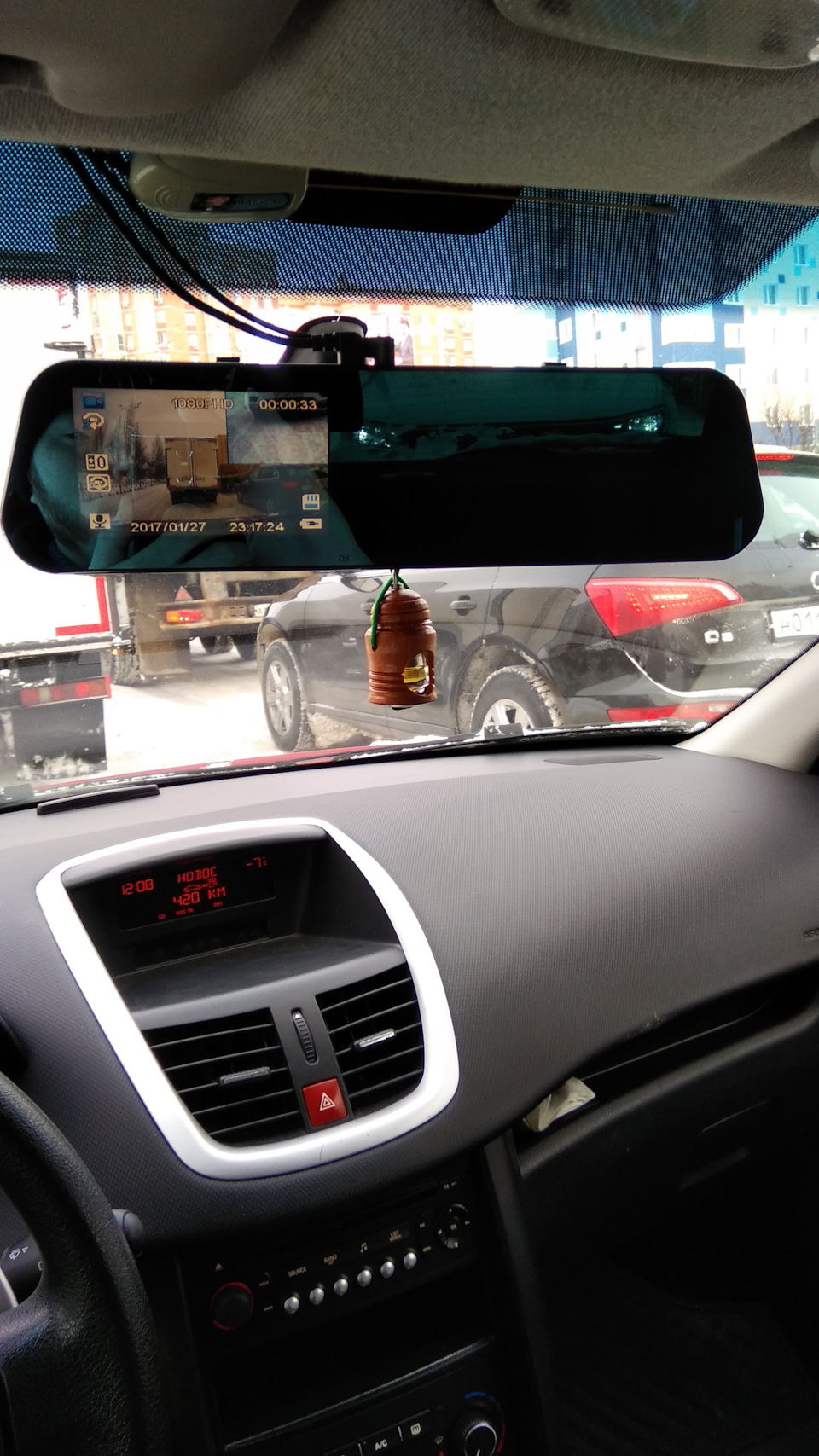 Регистратор зеркало# Замена лампочек подсветки печки# Замена свечей ...