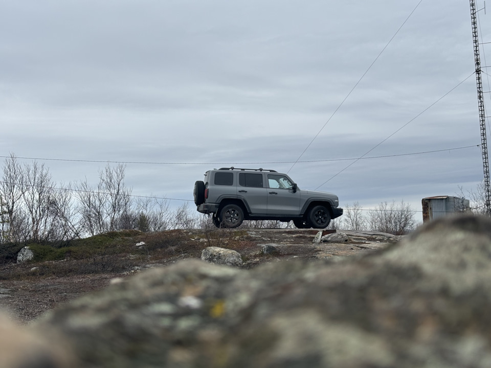 Вылазки на природу — Tank 300