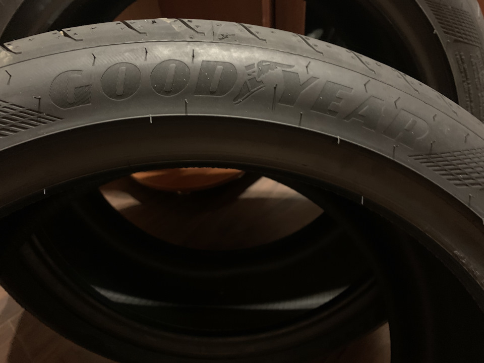 Best шины. Goodyear Asymmetric 6. Летние шины на Мерседес 213. Колеса на е300 19 года. Размер шин Мерседес 213.