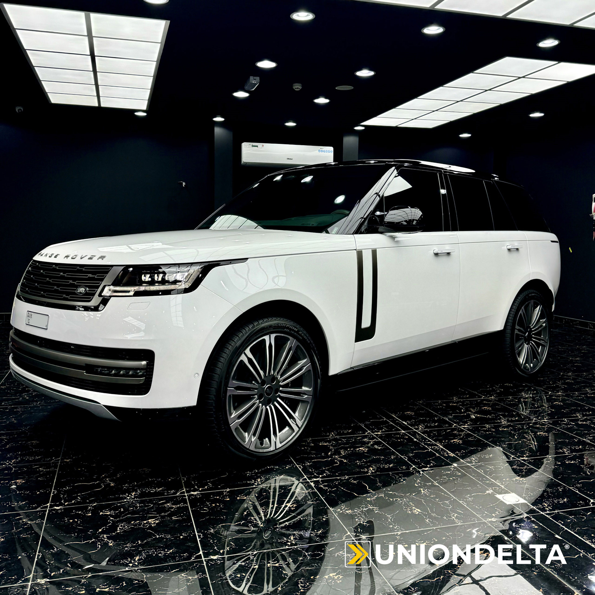 🛡Антигравийная защита Range Rover глянцевой полиуретановой пленкой ...