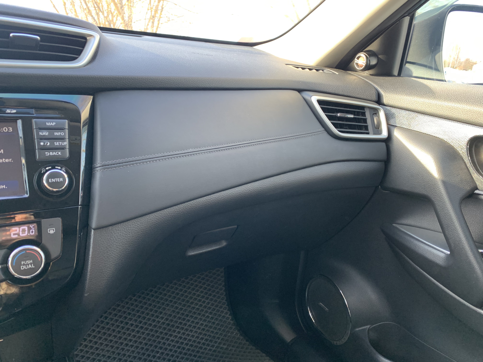 Рестайлинг торпедо — Nissan X-Trail III (t32), 2 л, 2015 года ...