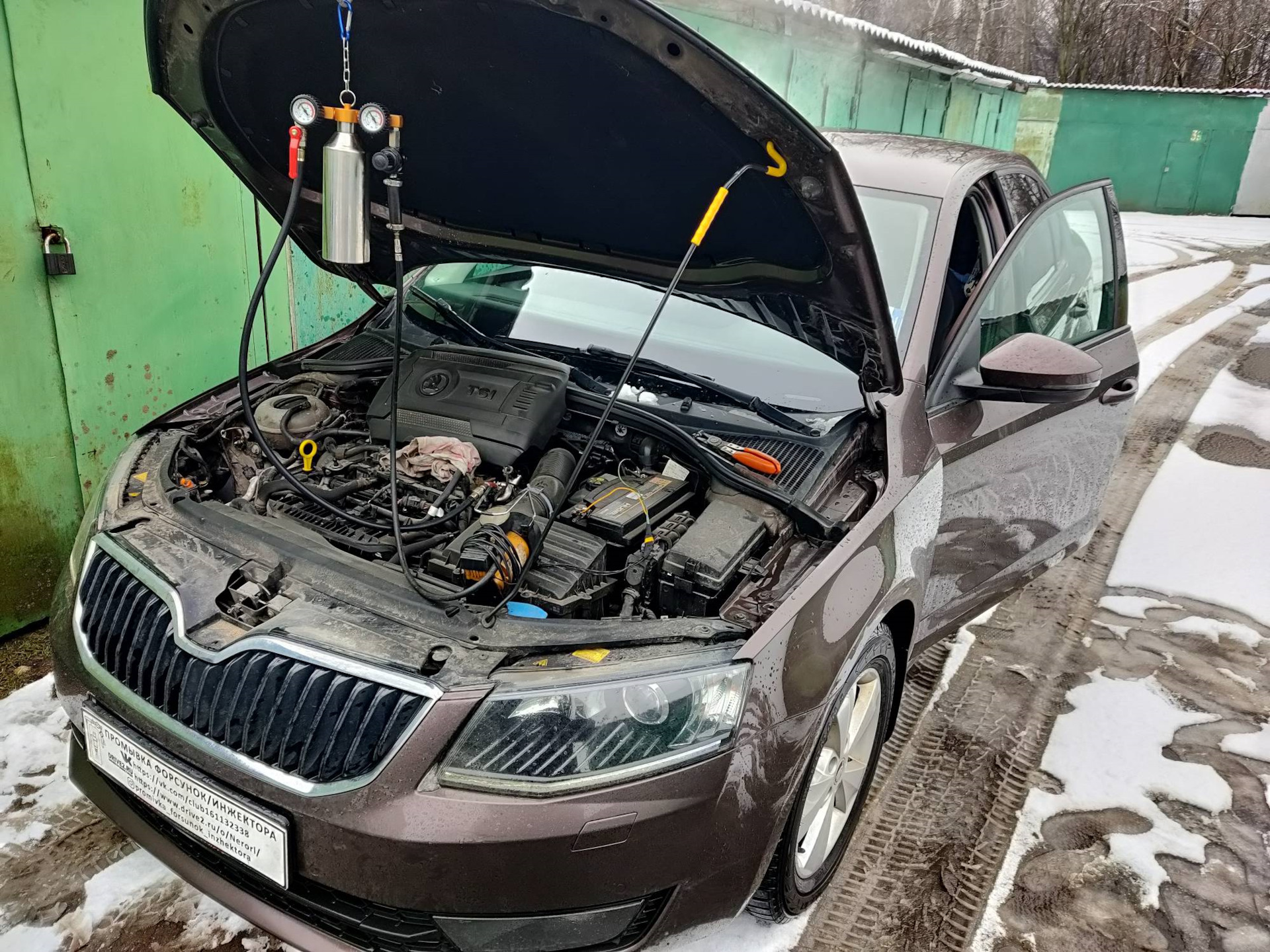 Skoda Octavia A7 1.8 промывка топливных форсунок без снятия — Промывка ...
