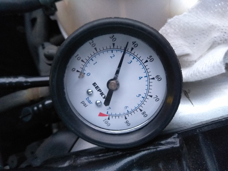 Как замерить давление топлива на субару