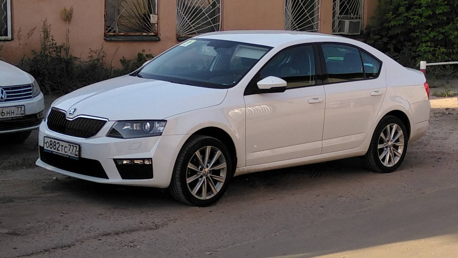 Шкода 1.6 механика. Skoda Octavia 2014 1.6. Шкода Октавия 2014 года 1.6. Шкода Октавия 2014 года 1.6 механика. Шкода Октавия 2014 1.6л механика.