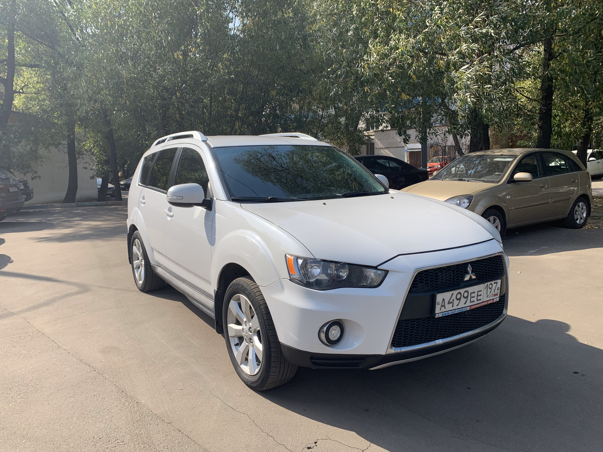 Машина ушла в хорошие руки ! — Mitsubishi Outlander XL, 2,4 л, 2010 года |  продажа машины | DRIVE2