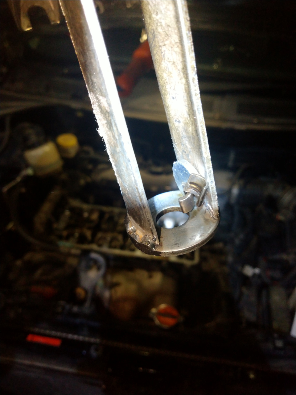 Замена маслосъемных колпачков QR20DE — Nissan X-Trail I (t30), 2 л ...