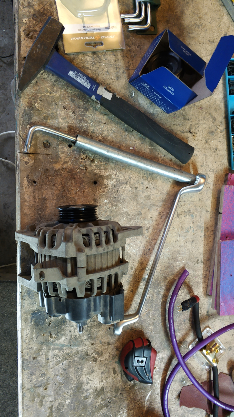 Свист под капотом при запуске двигателя. Замена шкива генератора ...