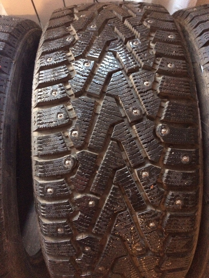 Pirelli winter ice zero 205 55