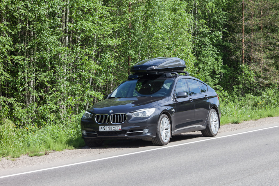Бокс на крышу автомобиля bmw