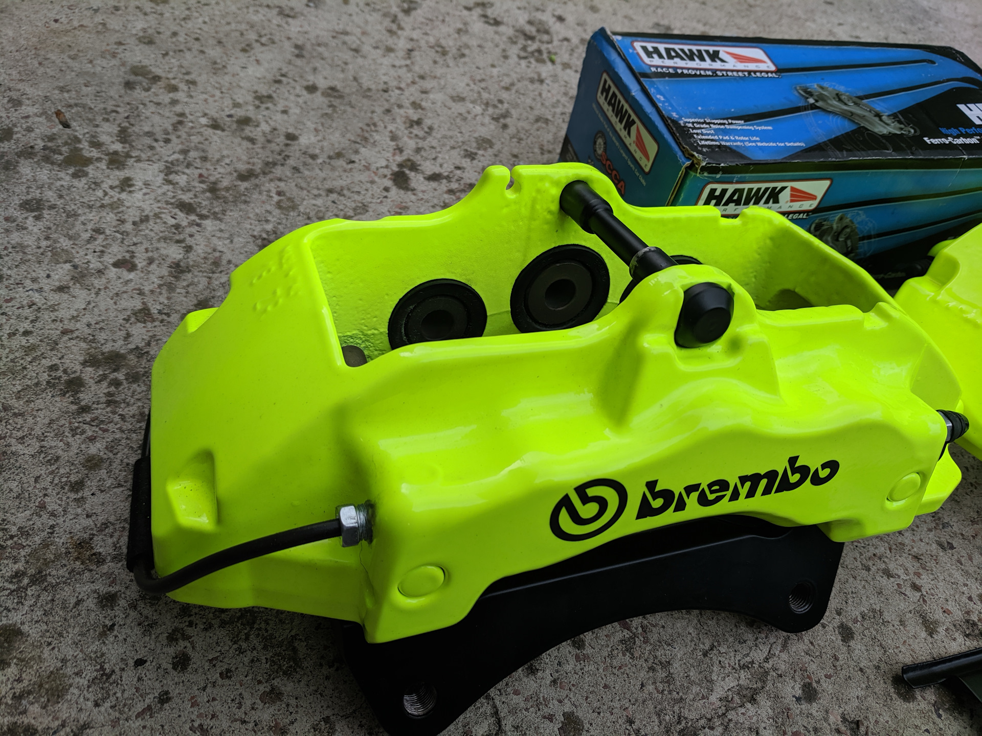 Brembo z18 audi a4 b7. суппорт тормозной brembo 6 поршней. колодки tei racing. 6 поршневые суппорта на ауди. 6 поршневые суппорта inter-r 380 mando.