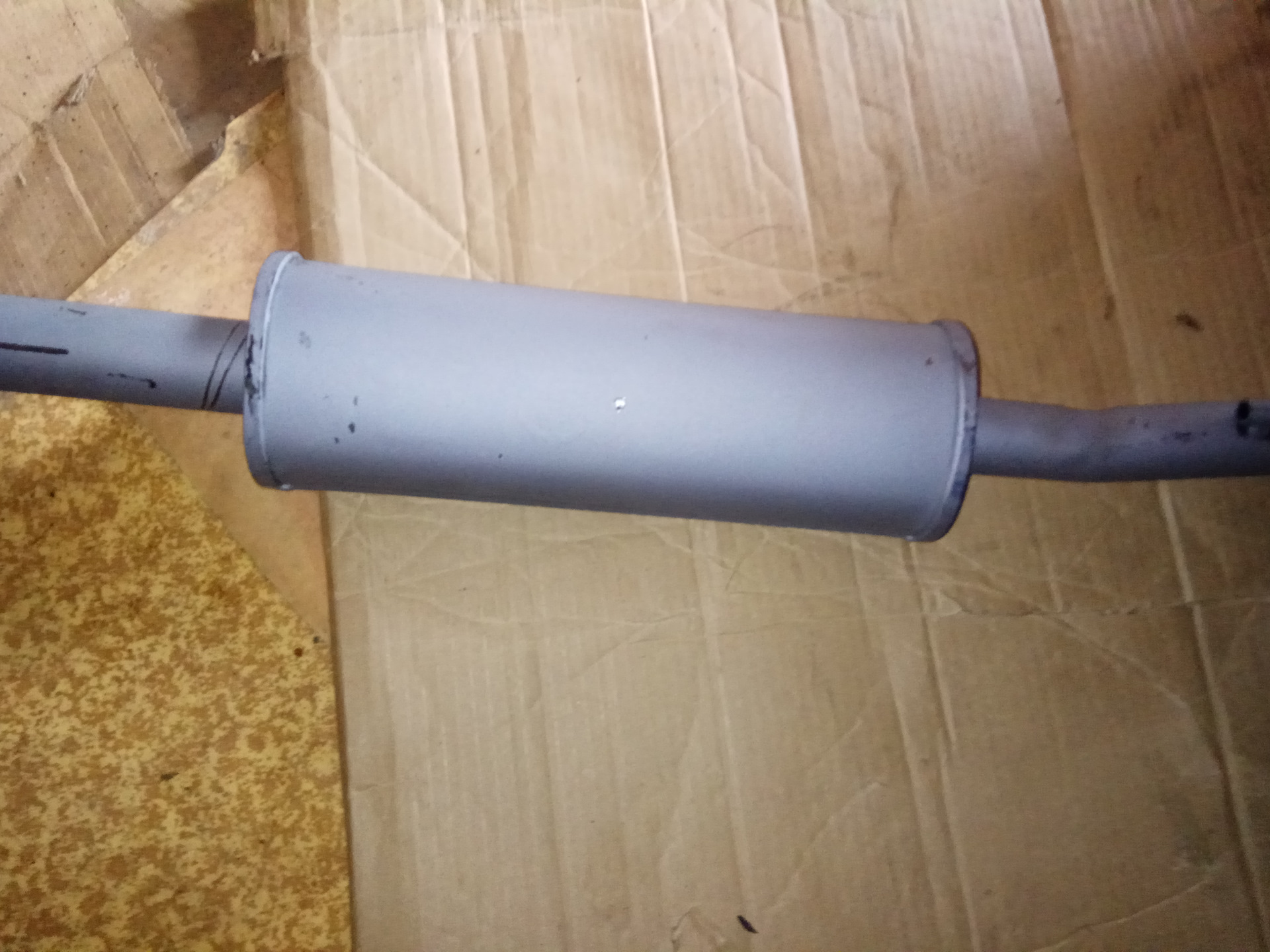 4/1. Резонатор логан 1. 6. Резонатор логан 1. Резонатор рено логан 1.