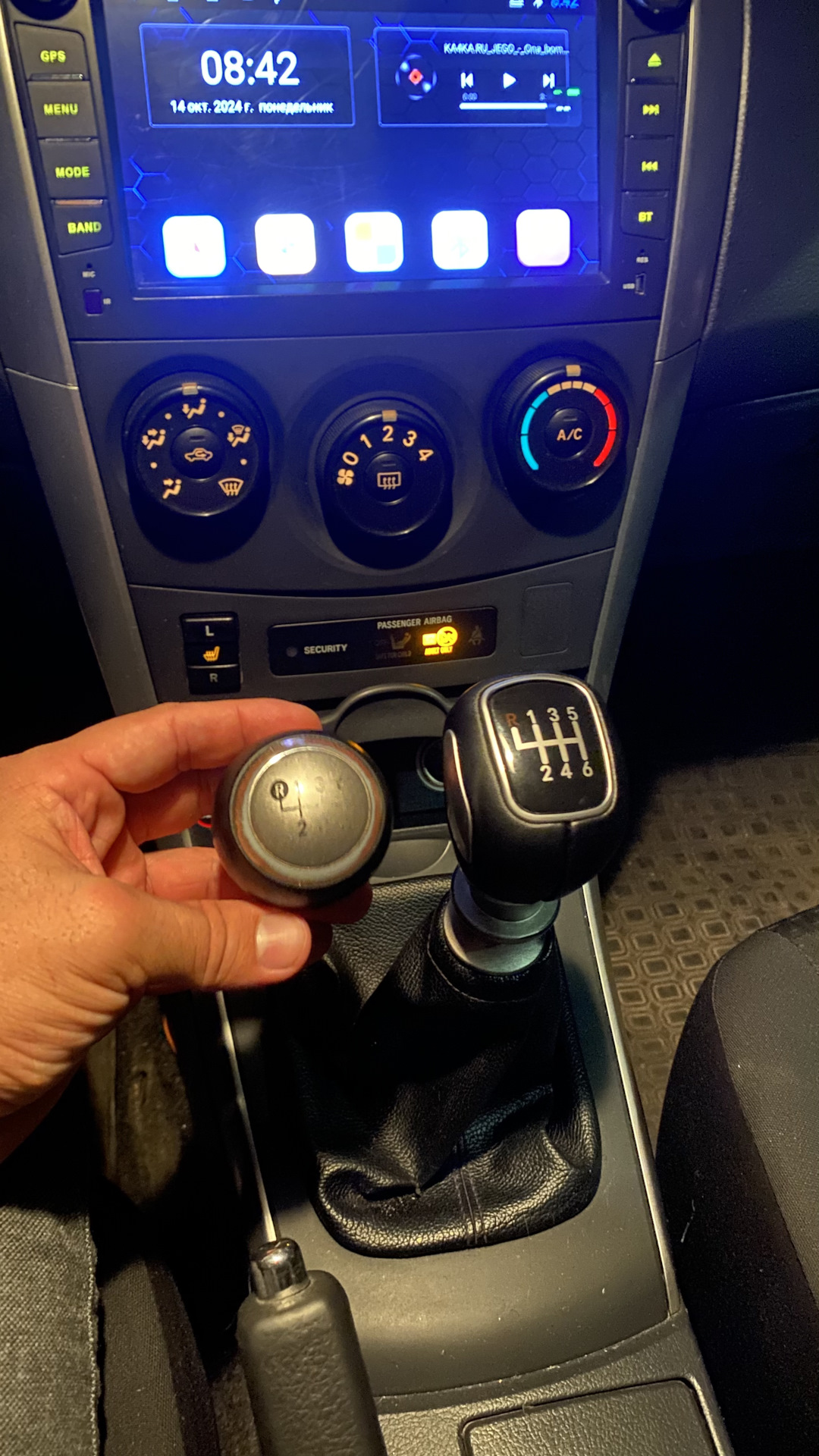 Ручка кпп от Шевроле Круз — Toyota Corolla (140/150), 1,6 л, 2010 года ...