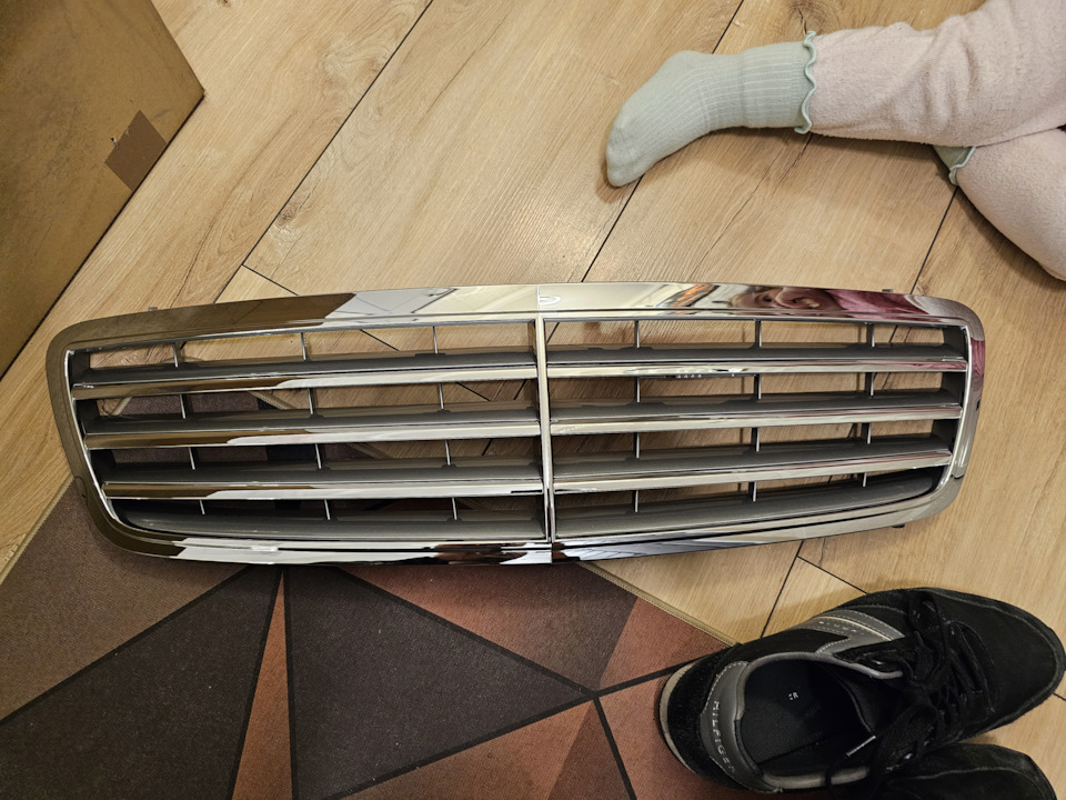 Решетка радиатора от рестайл W203 — Mercedes-Benz C-Class (W203), 2 л ...