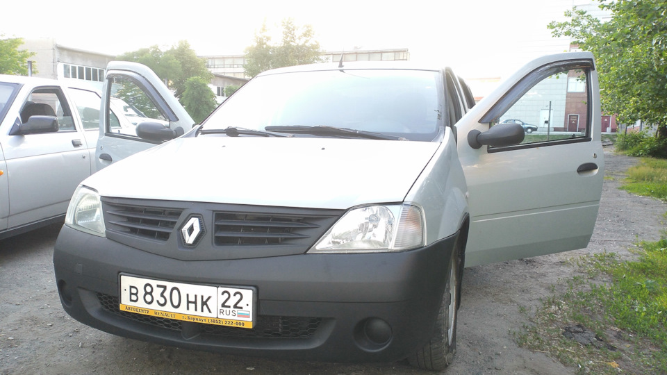 Прошу помощи #4. Лягушка тормоза и стоп-сигналы — Renault Logan (1G), 1 ...