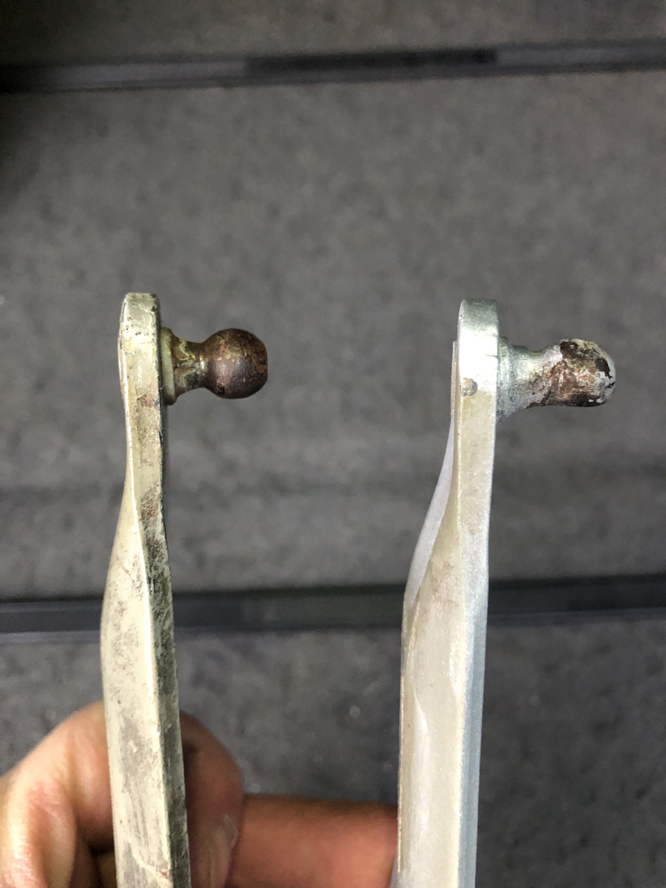 Разница — BMW 5 series (E39)