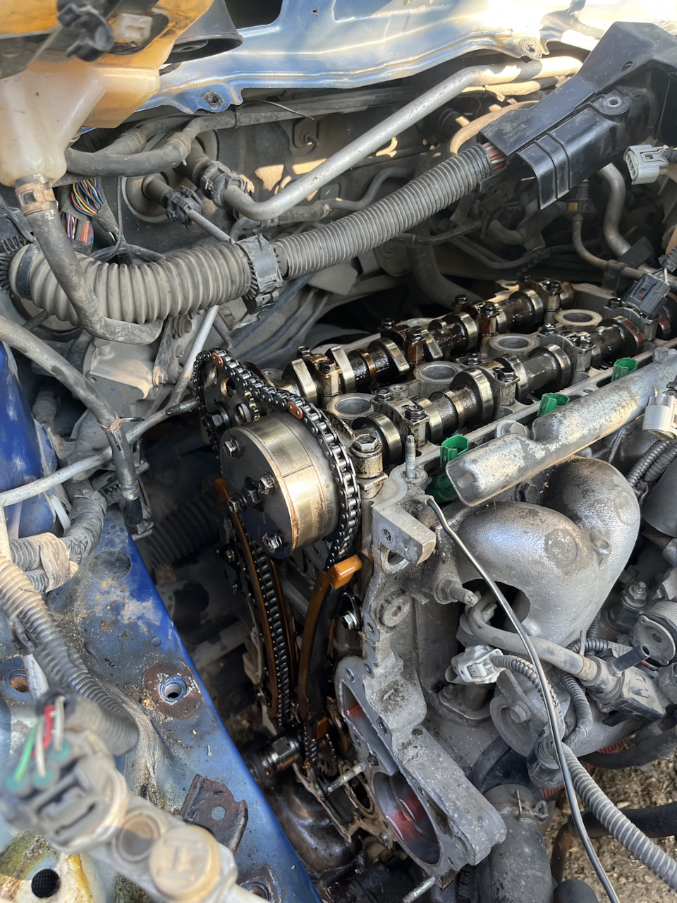 Грм фольксваген поло седан 1. Замена цепи грм фото. Метки цепи грм опель корса 1. Грм опель 1. 4 турбо.