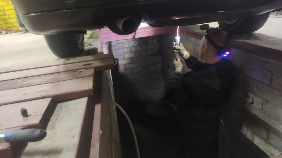 Омега б замена масла в заднем редукторе — Opel Omega B, 2,2 л, 2003 ...