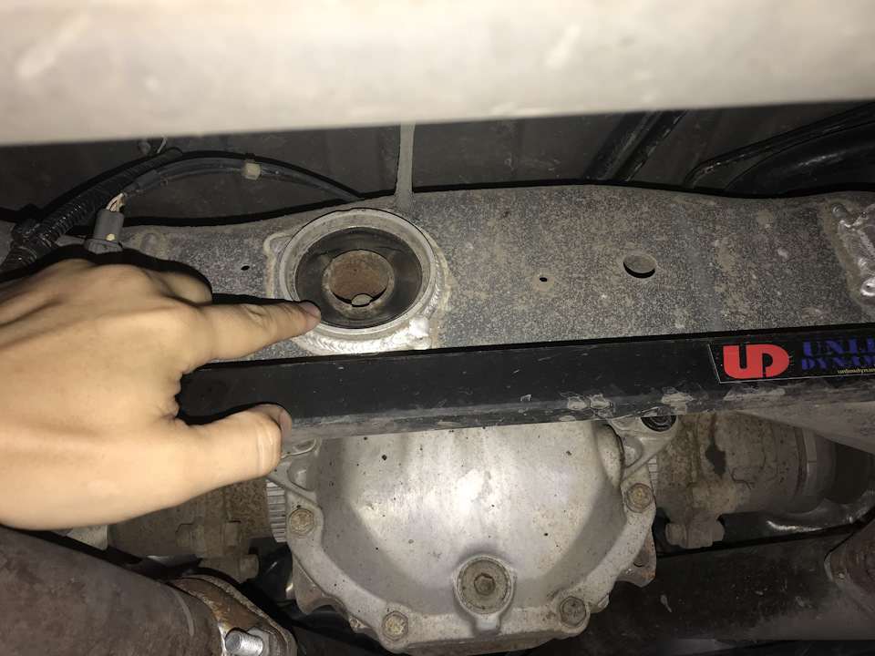 Замена датчика коленвала Меган 2 АКПП — Renault Megane II, 1,6 л, 2006 ...