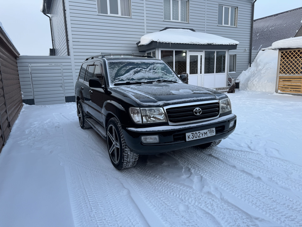 окрашено) — Toyota Land Cruiser 100, 4,7 л, 2003 года | кузовной ремонт ...