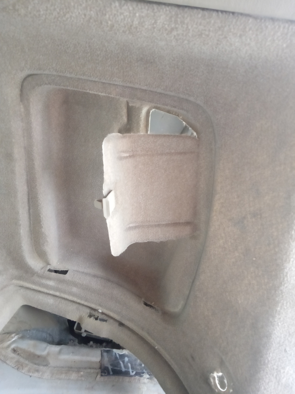Photo from the logbook Toyota Corolla Fielder (E120)