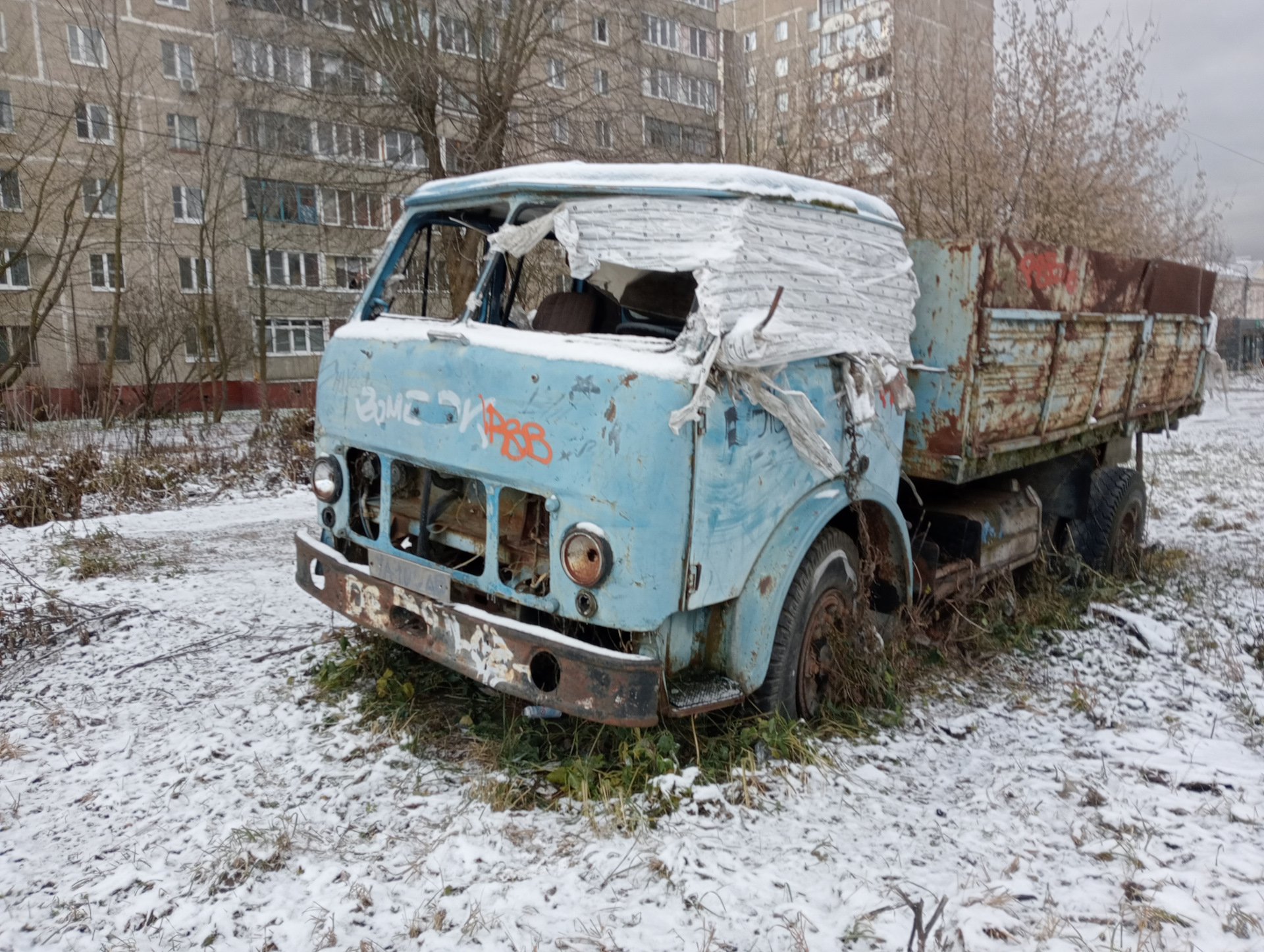 Брошенный грузовик советской эпохи. — Сообщество «Брошенные Машины» на  DRIVE2