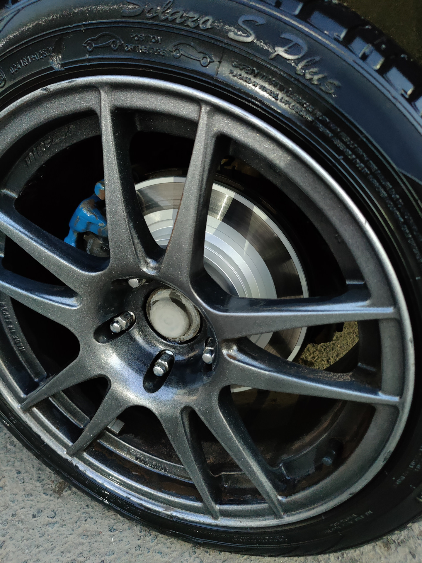 Поменял все 4 тормозных диска — Mazda 6 (1G) GG, 2 л, 2006 года ...