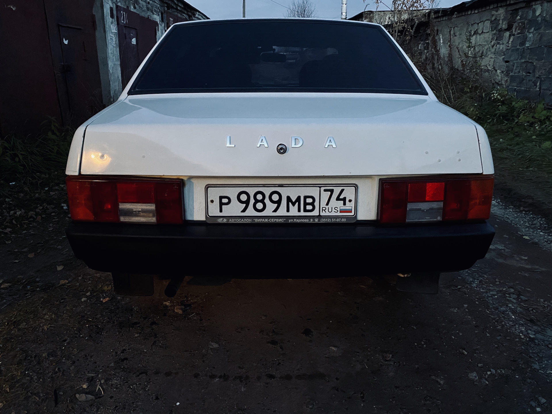 Шильдик Lada — Lada 21099, 1,5 л, 2000 года | аксессуары | DRIVE2