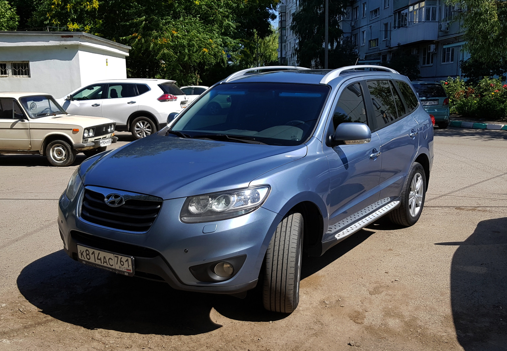 Hyundai Santa Fe 2.4 at 2010. Хендай Санта Фе 2.4 АТ. Купить машину Хундай Терек.