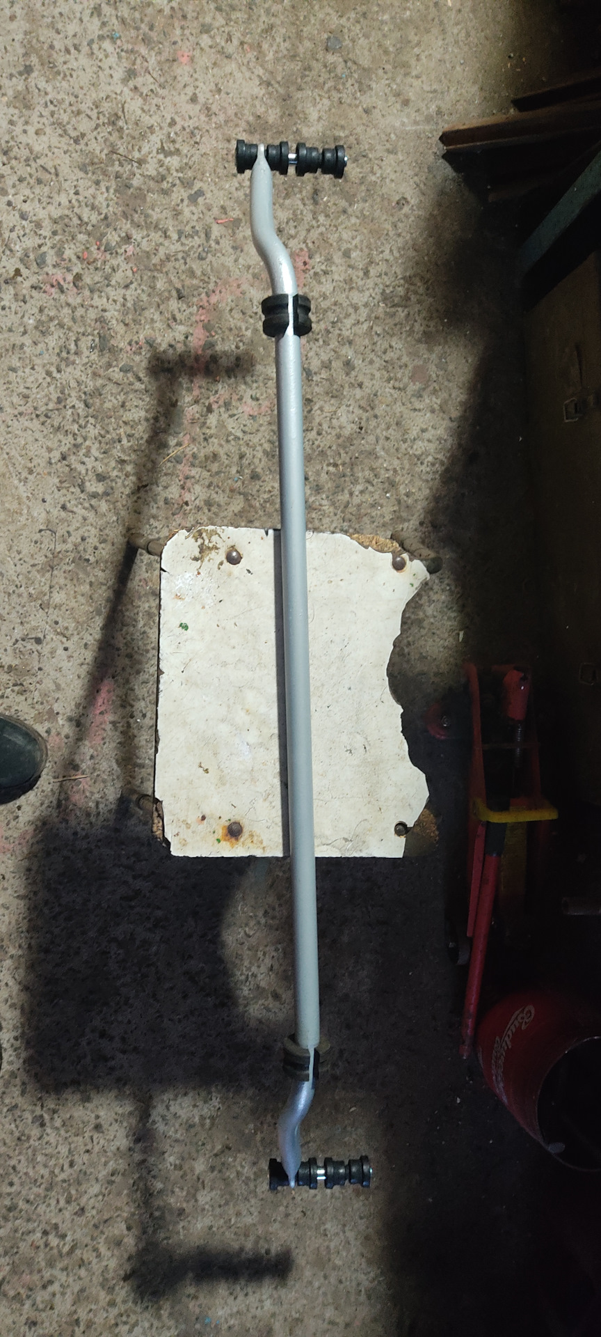 Стабилизатор поперечной устойчивости и его стойки — Chrysler PT Cruiser ...