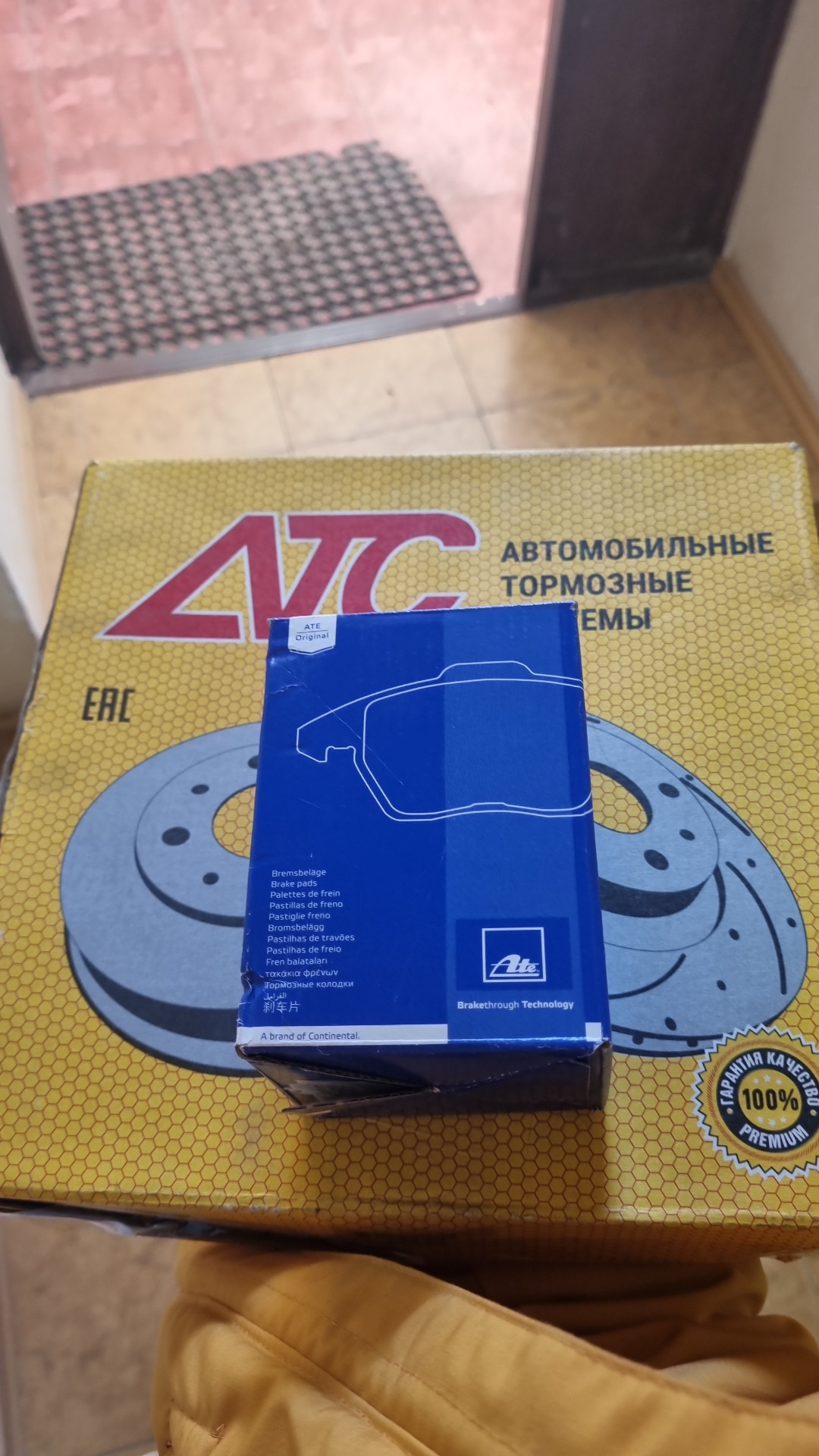 Тормоза тормозилки😁 — Lada Приора хэтчбек, 1,6 л, 2010 года | своими ...