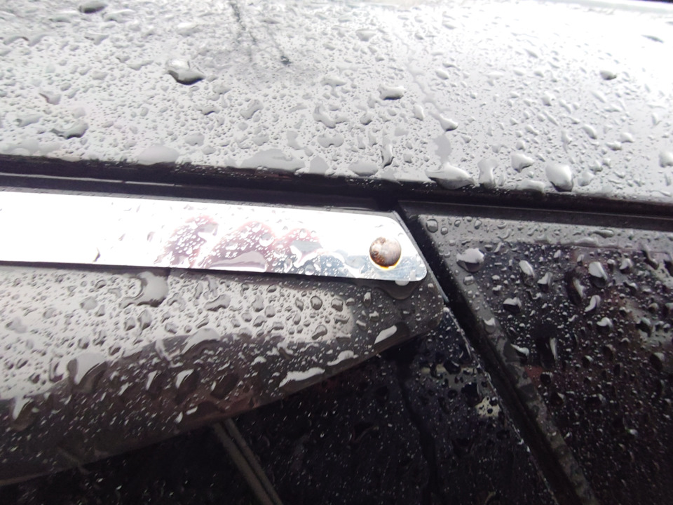 Замена дефлекторов, оригинал шляпа… — Omoda C5, 1,5 л, 2023 года ...