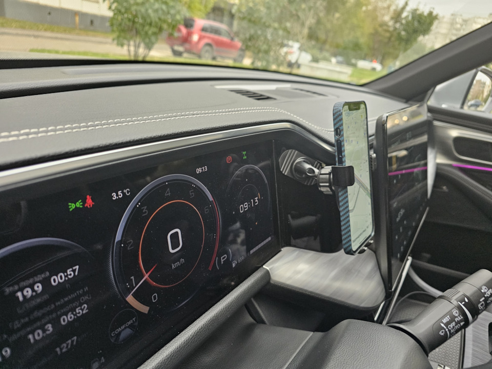 Держатель для телефона — GAC GS8 (2G), 2 л, 2024 года | аксессуары | DRIVE2