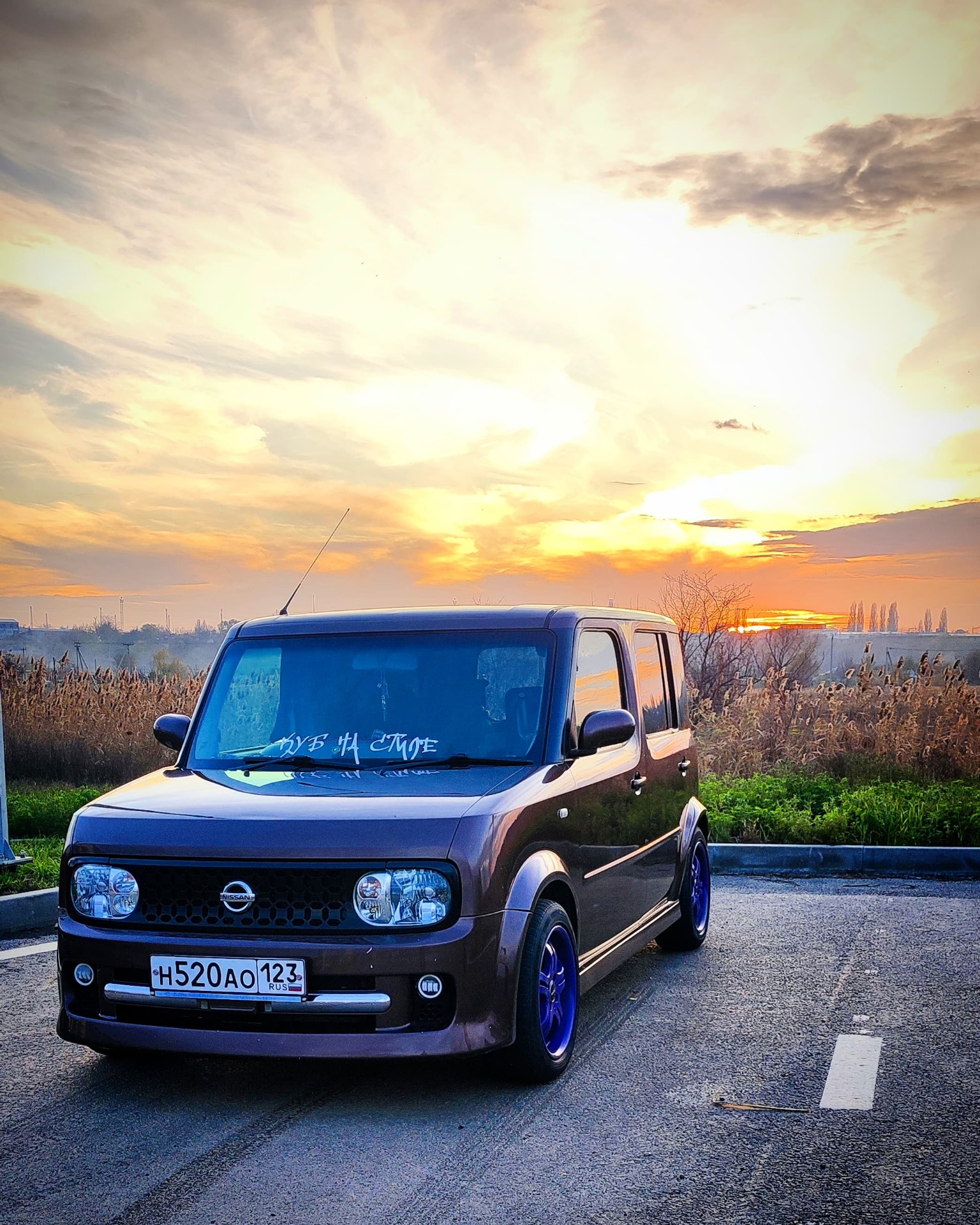 Nissan Cube 4