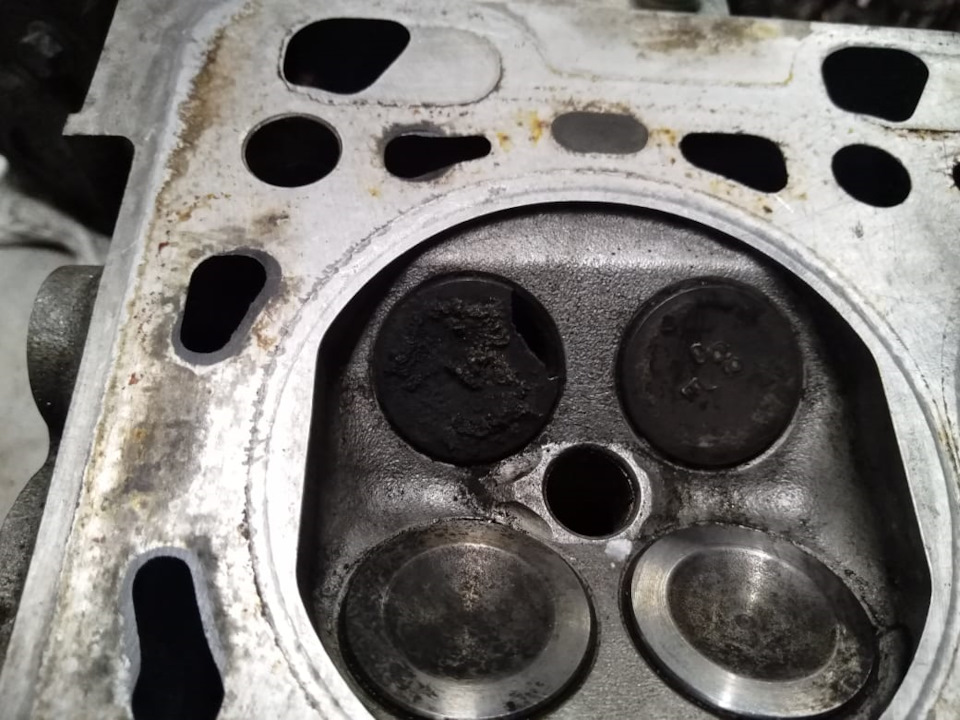 Прогар выпускного клапана. — Volvo V40 (1G), 1,9 л, 1998 года | поломка ...