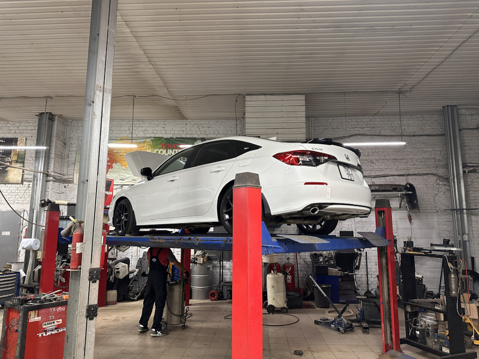 Фото в бортжурнале Honda Civic Si (11G)