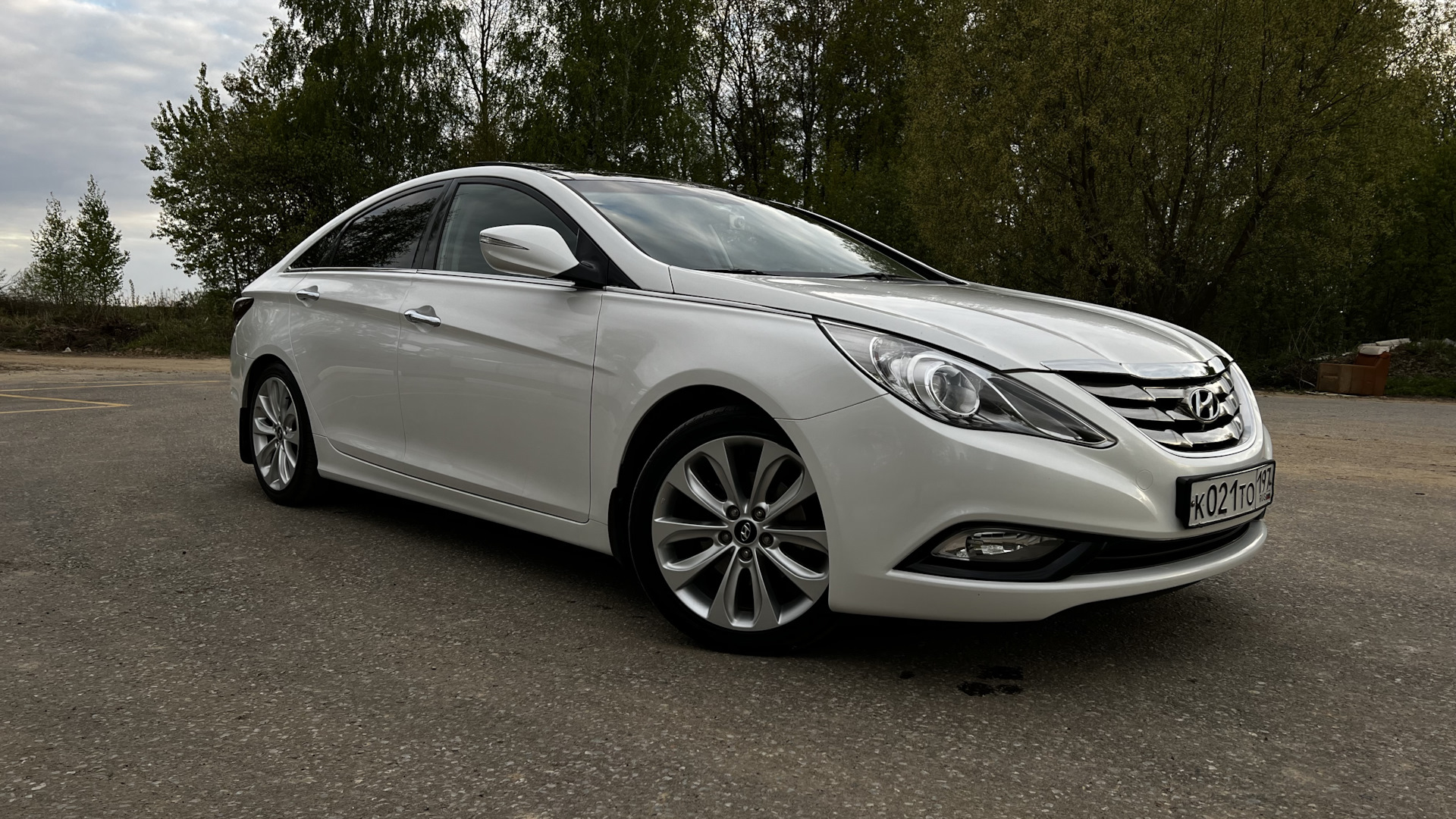 Hyundai Sonata VI (YF) 2.4 бензиновый 2012 | Перламутровая Акула 2.4⛽ на  DRIVE2