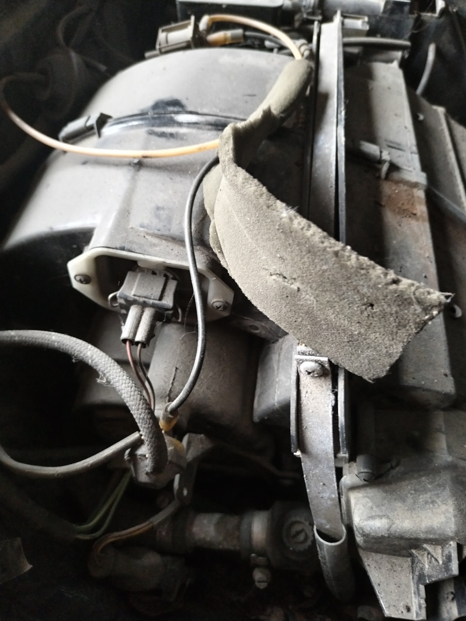 Фото в бортжурнале Audi A6 (C4)