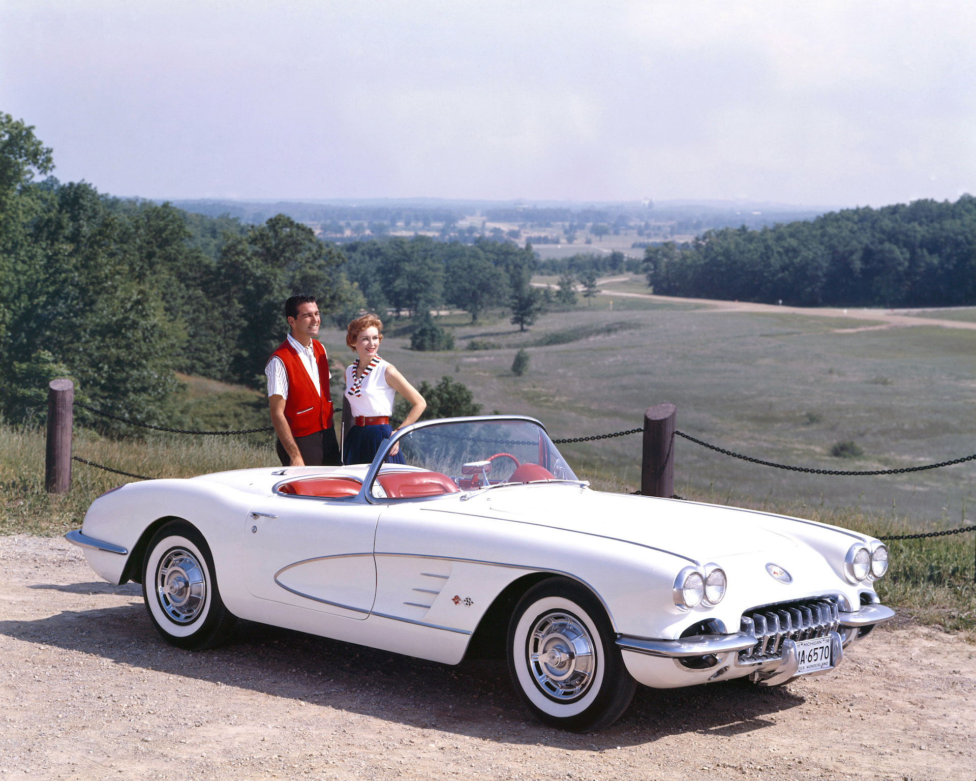 Chevrolet Corvette 1900