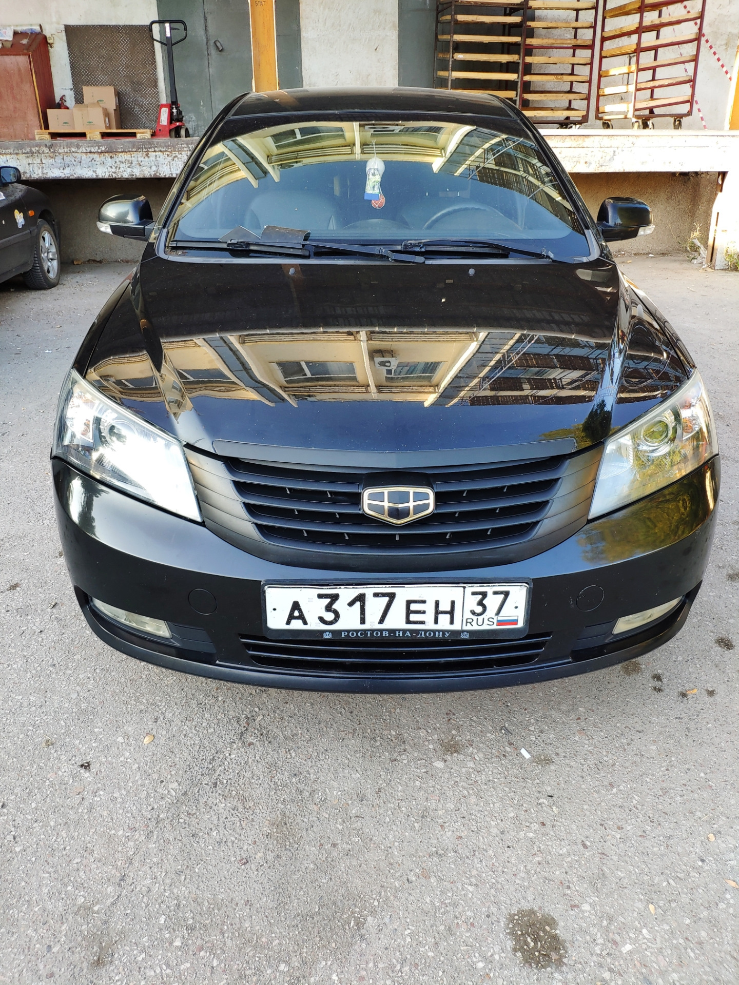 машина geely emgrand