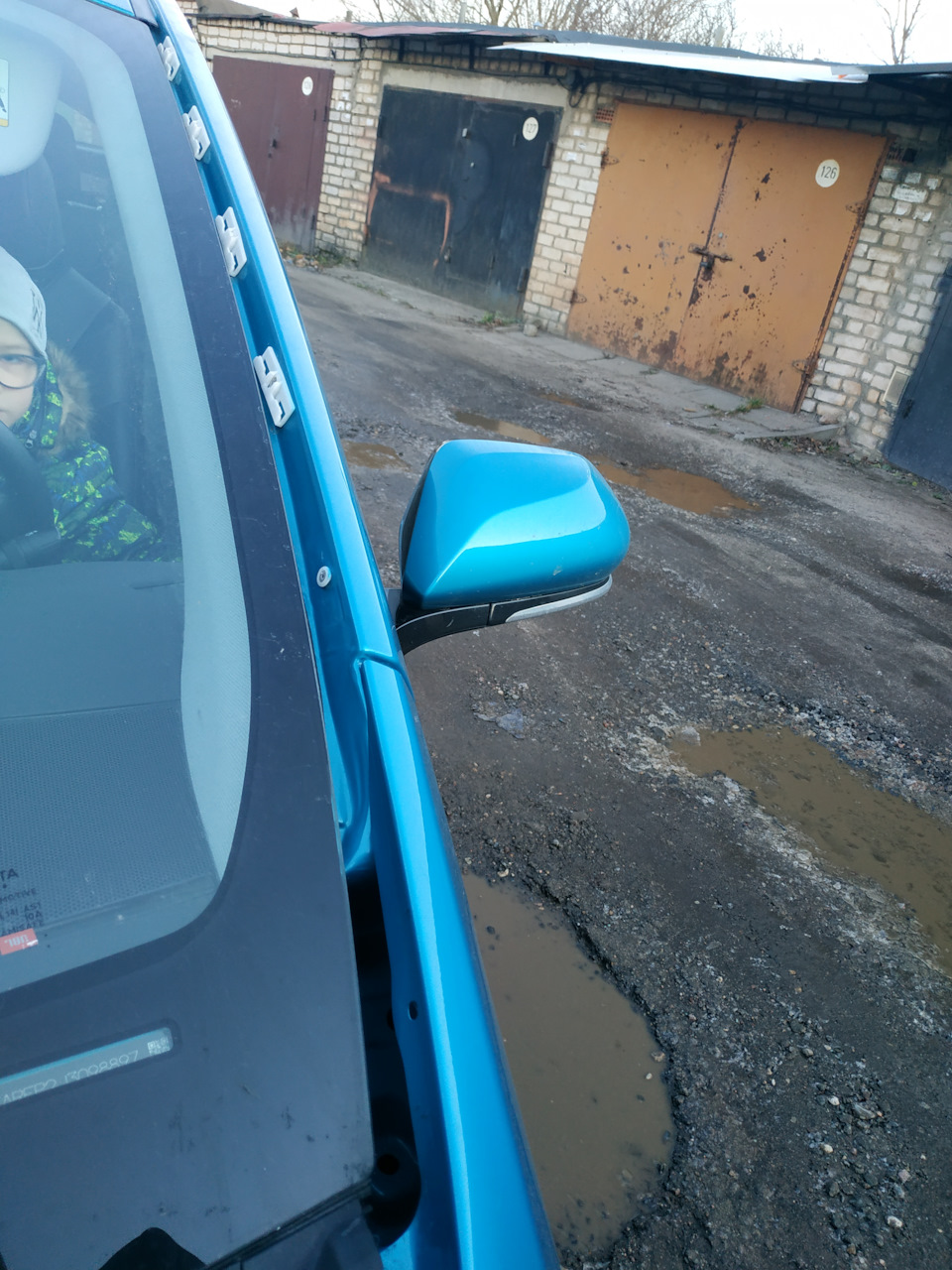 Фото в бортжурнале Toyota Prius Plug-in Hybrid (2G)