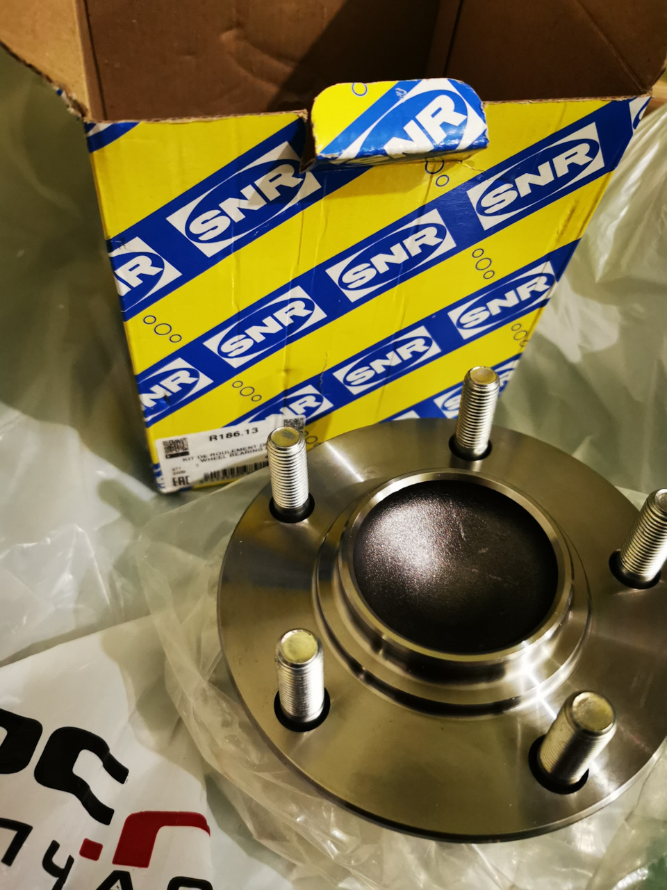 Замена заднего ступичного подшипника — Mitsubishi Lancer X, 1,8 л, 2008 ...