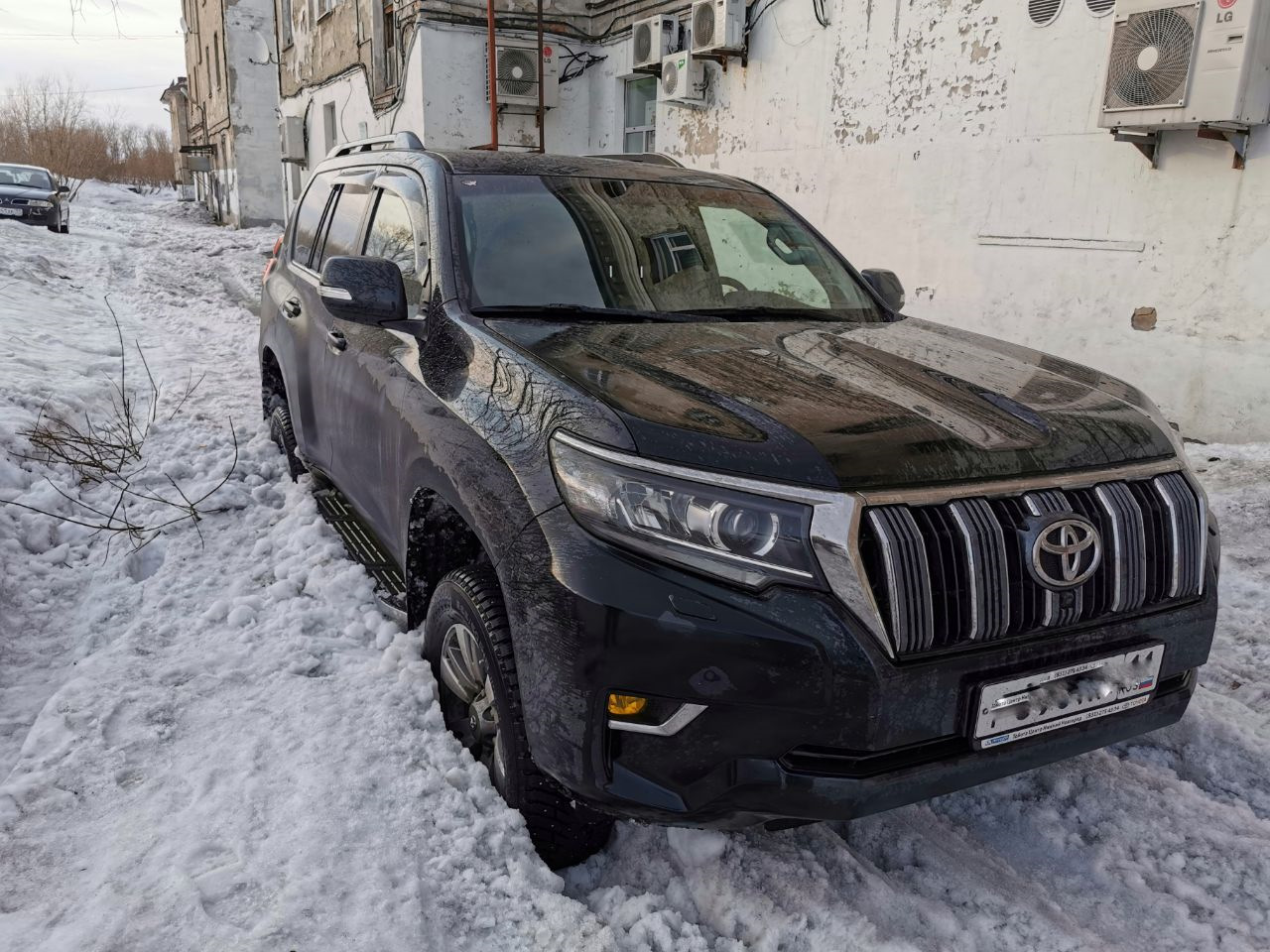 Прадо зимой. Тойота Прадо зимой. Прадо 250 зимой. 777 Зимой Прадо 150. Прадо зима Тольятти.