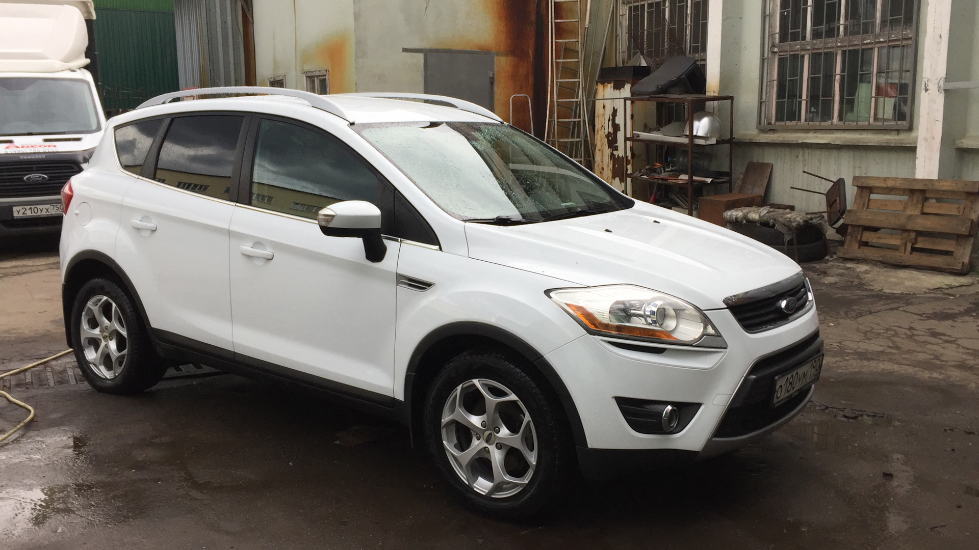 Рейлинги Ford Kuga 2. Рейлинги Ford Kuga 2 2013. Форд Куга 2 серебристый. Ford Kuga 1 в Северске.