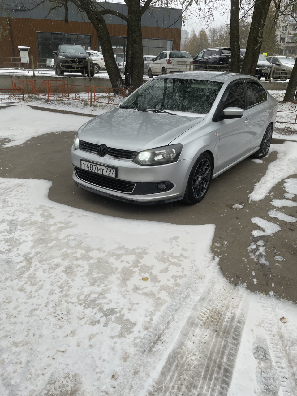 Замена ламп ДХО на светодиоды — Volkswagen Polo Sedan, 1,6 л, года | аксессуары | DRIVE2