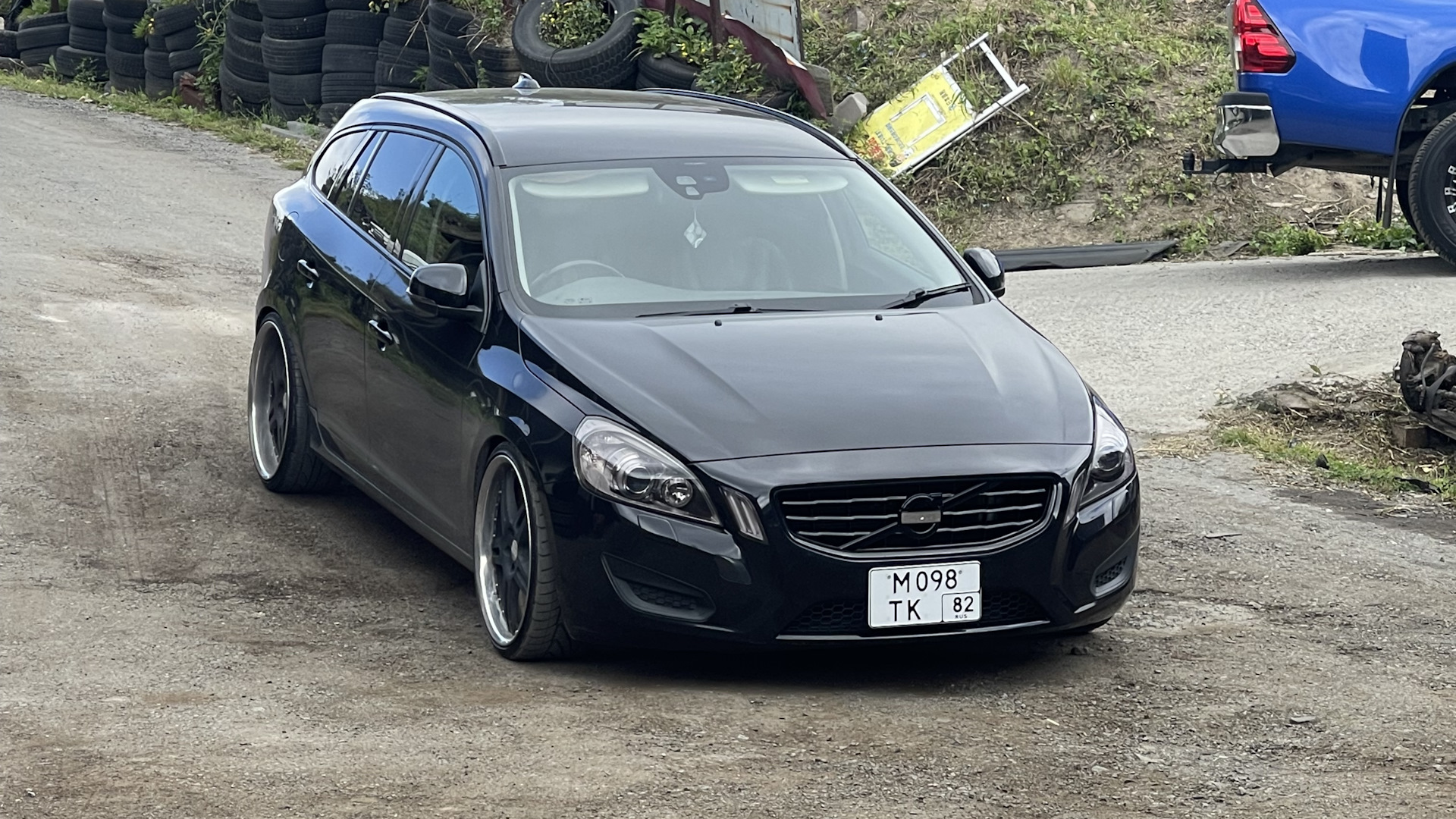 Продажа Volvo V60 (1G) 2011 (бензин, робот) — с историей обслуживания —  DRIVE2.RU