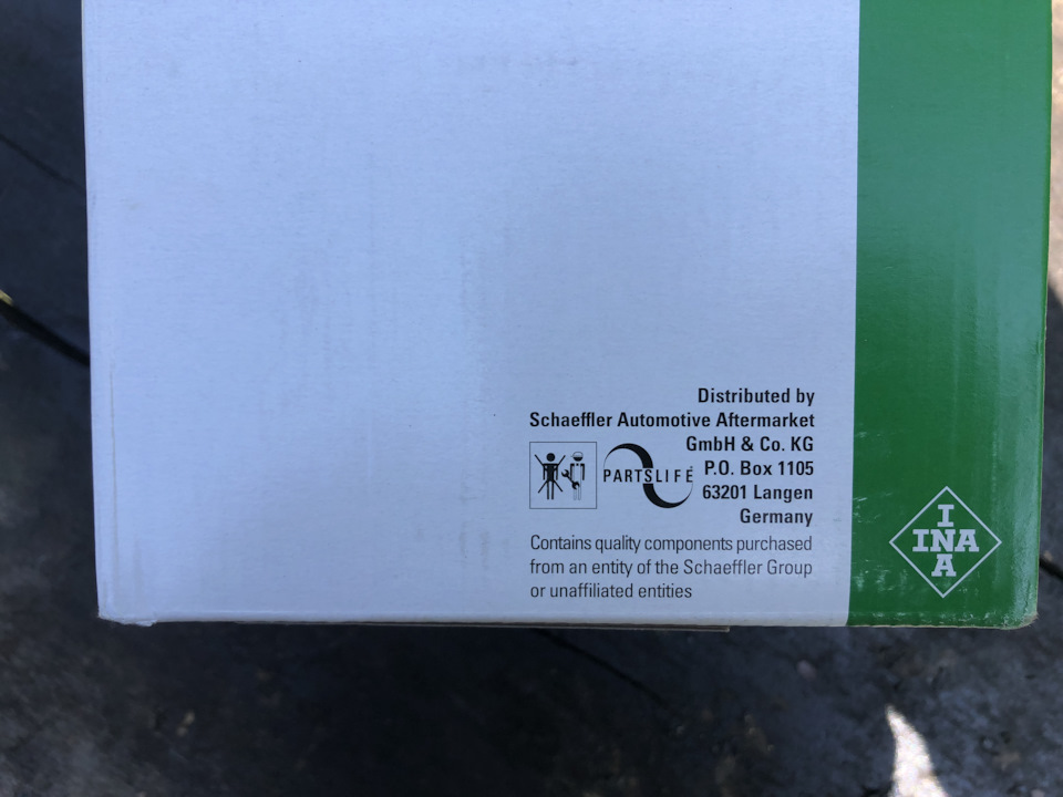 Помпа ОЖ (водяной насос) INA 538033910 — Volkswagen Golf GTI Mk3. Запчасти на фото: 538033910