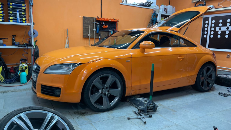Шины летние Triangle Group 235/35 R19, литые диски Audi 8Jx19 ET27 ...