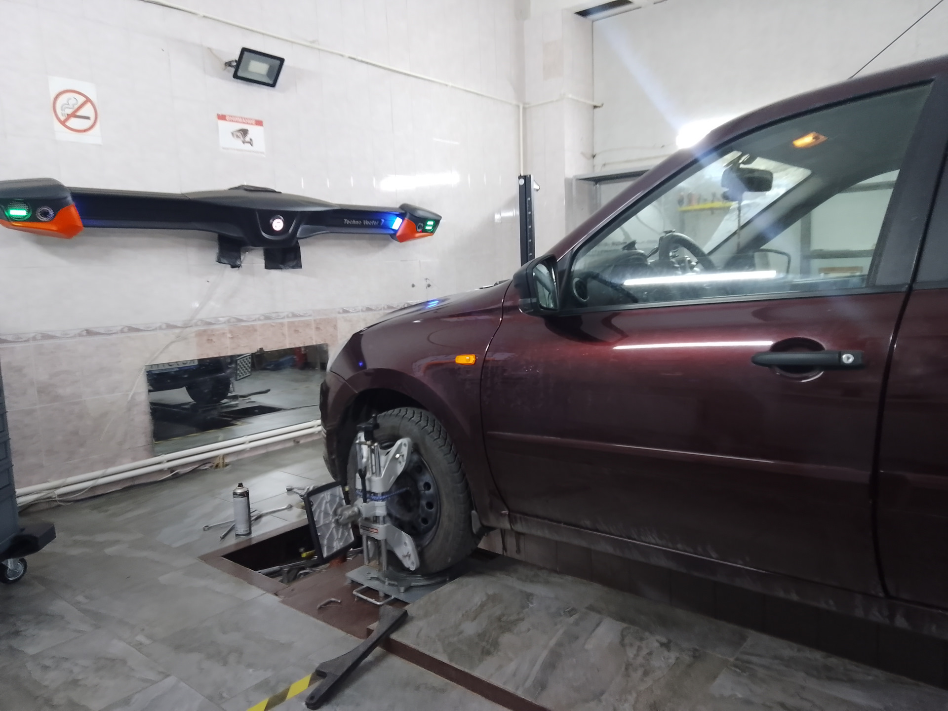 Развал-схождение, регулировка фар и интересное наблюдение — Lada Гранта ...